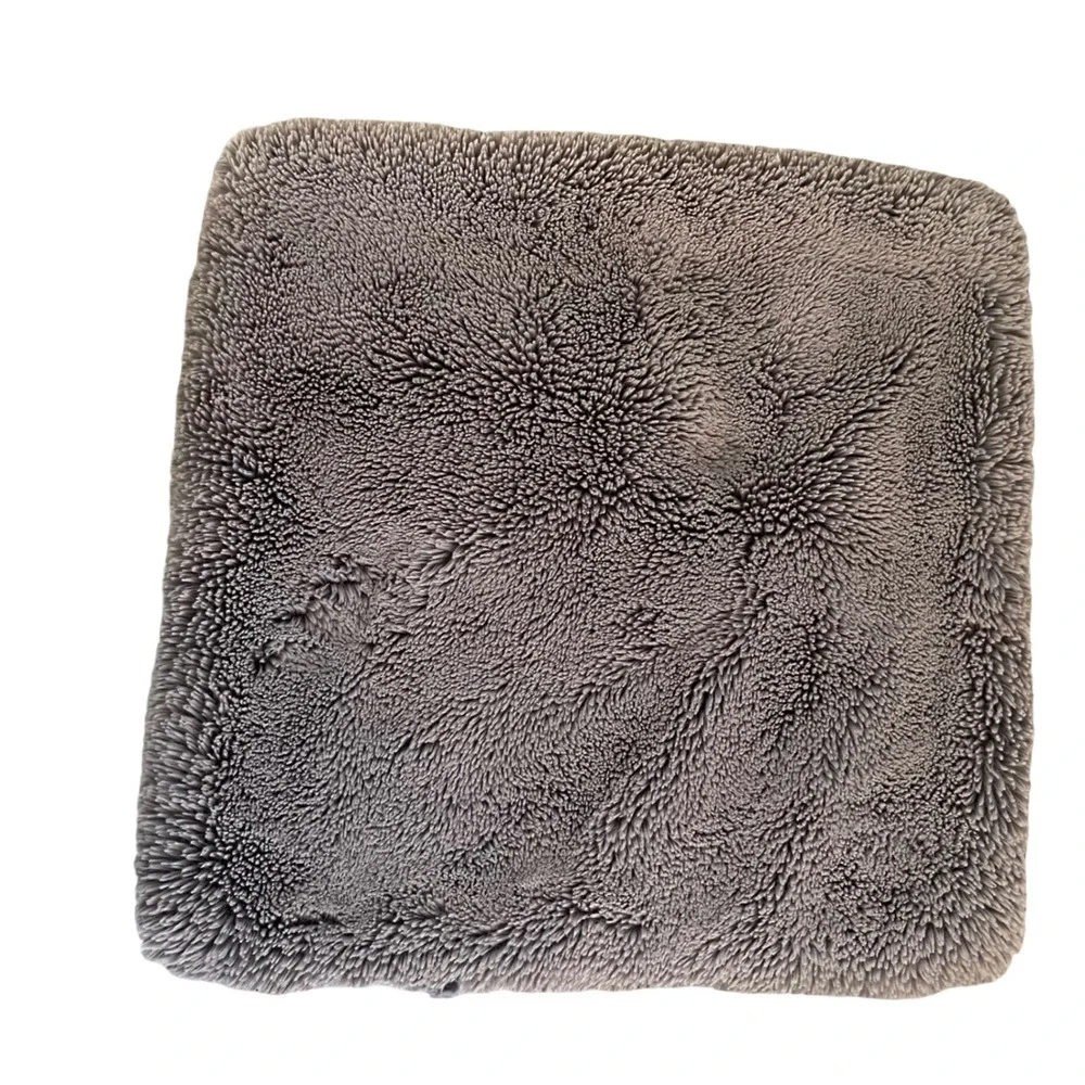 LOLOI Faux Fur Shag Pillow Covers Zippered Gray Set of 2 *no pillow, covers only